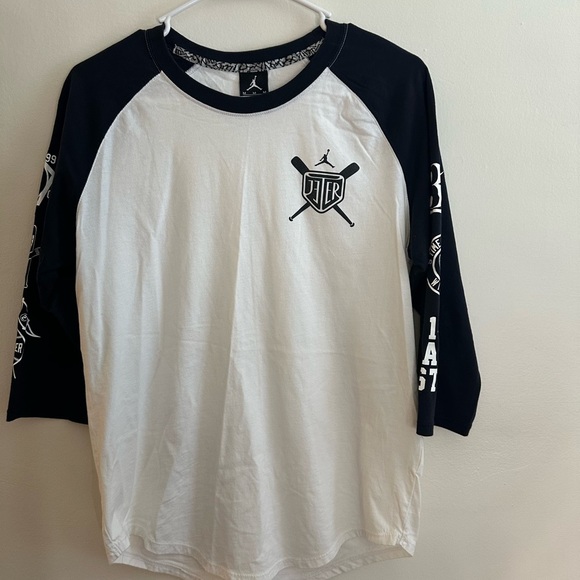 Derek Jeter Jordan Blue and White Raglan Shirt - Picture 1 of 9